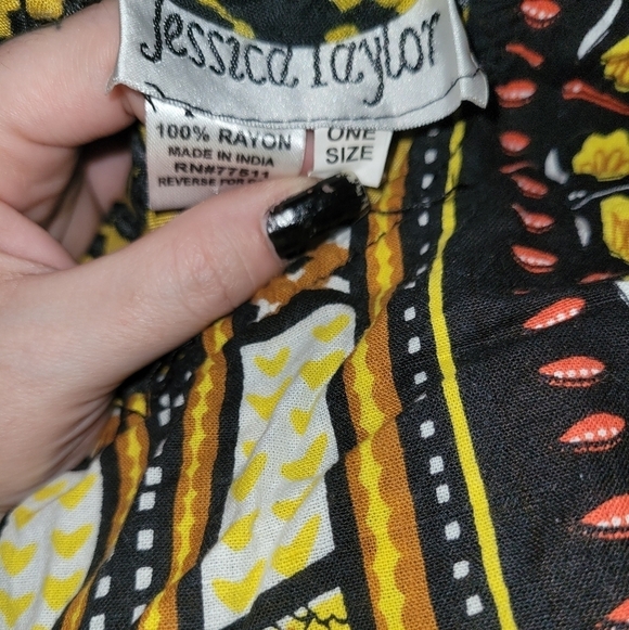 Jessica  Taylor  One Size - Picture 3 of 3